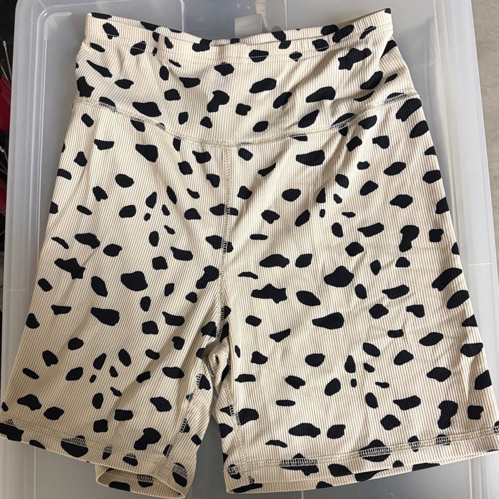 SHEIN Black and Cream Patterned Bike Shorts